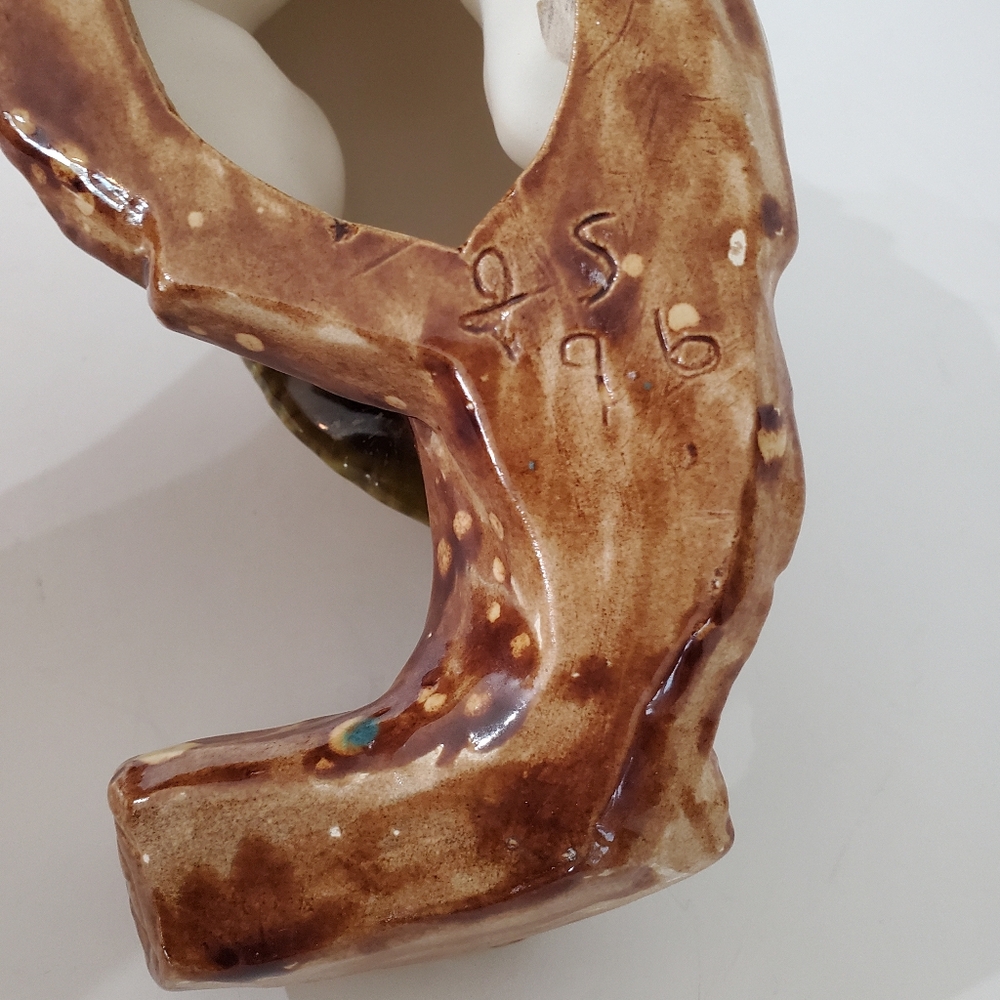 Ceramic Armadillo Figure 8.5L x 4.5H x 3.5"W 1996 No Cracks! Gag Gift! Unique! - Picture 9 of 15